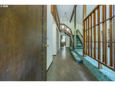 3365 Buckingham Avenue Eugene OR 97401