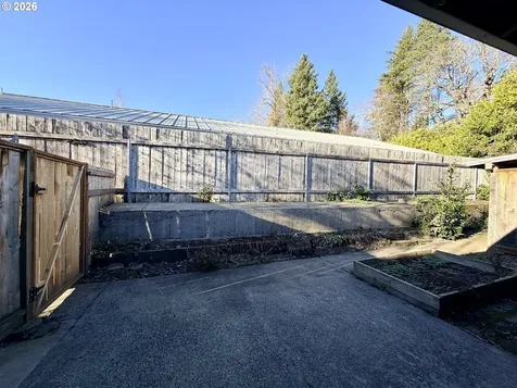 16656 SE Moon Avenue Milwaukie OR 97267