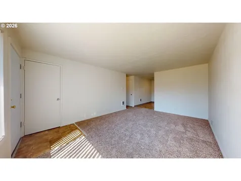 16656 SE Moon Avenue Milwaukie OR 97267