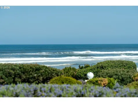 2977 Sunset Boulevard Seaside OR 97138