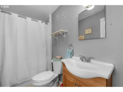 2977 Sunset Boulevard Seaside OR 97138