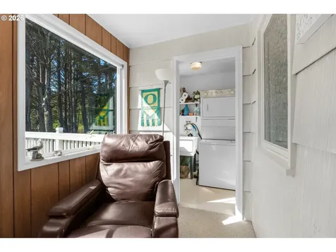 2977 Sunset Boulevard Seaside OR 97138