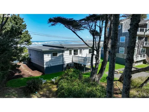 2977 Sunset Boulevard Seaside OR 97138