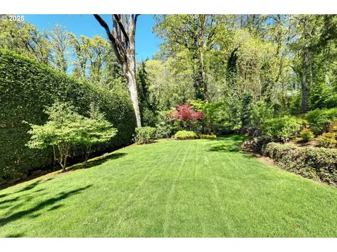 2735 Glen Eagles Road Lake Oswego OR 97034