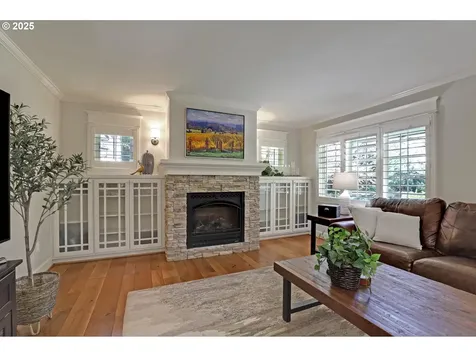 2735 Glen Eagles Road Lake Oswego OR 97034