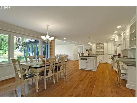 2735 Glen Eagles Road Lake Oswego OR 97034