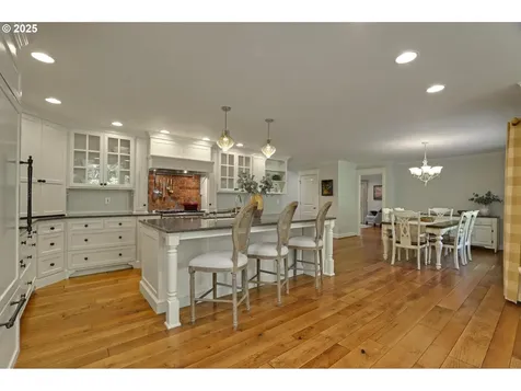 2735 Glen Eagles Road Lake Oswego OR 97034