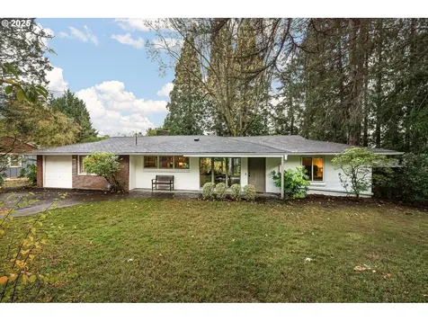 2818 SW Mitchell Court Portland OR 97239