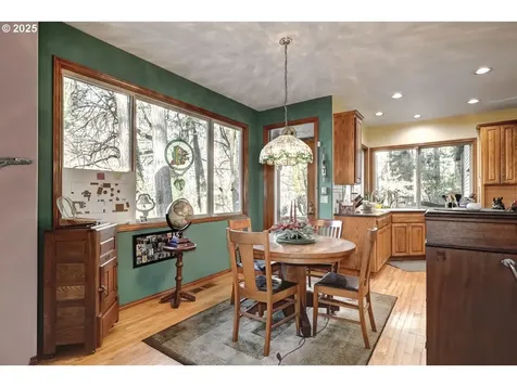 29105 SE Stark Street Troutdale OR 97060