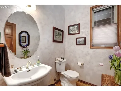 29105 SE Stark Street Troutdale OR 97060
