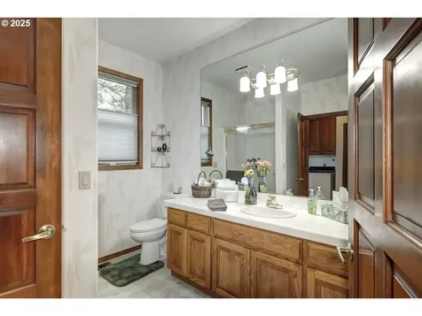 29105 SE Stark Street Troutdale OR 97060