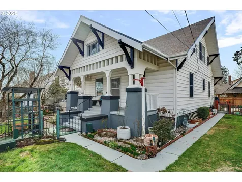 2205 NE 56th Avenue Portland OR 97213