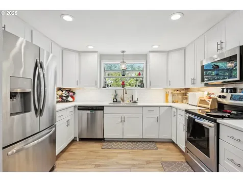 3120 W 12th Street The Dalles OR 97058