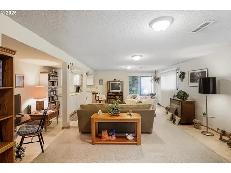 1410 Woodland Terrace Lake Oswego OR 97034