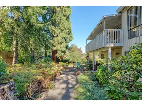 1410 Woodland Terrace Lake Oswego OR 97034