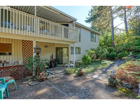 1410 Woodland Terrace Lake Oswego OR 97034