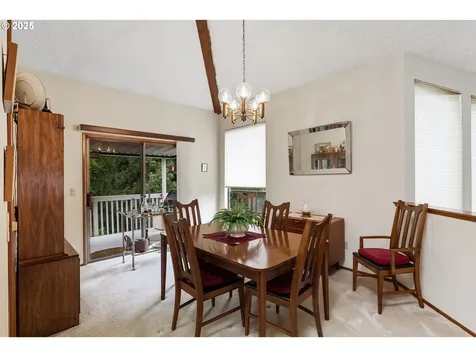 1410 Woodland Terrace Lake Oswego OR 97034
