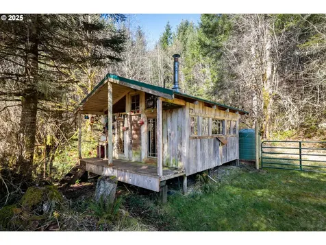 16637 Keasey Road Vernonia OR 97064