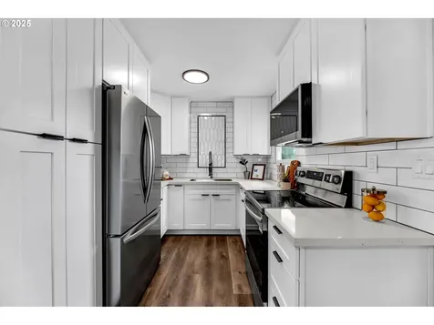 5414 SE 97th Avenue Portland OR 97266