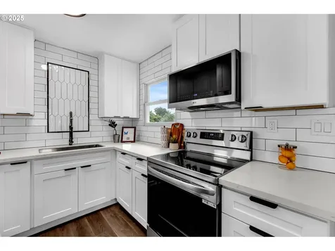 5414 SE 97th Avenue Portland OR 97266
