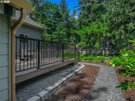 65121 E Lupine Drive Rhododendron OR 97049