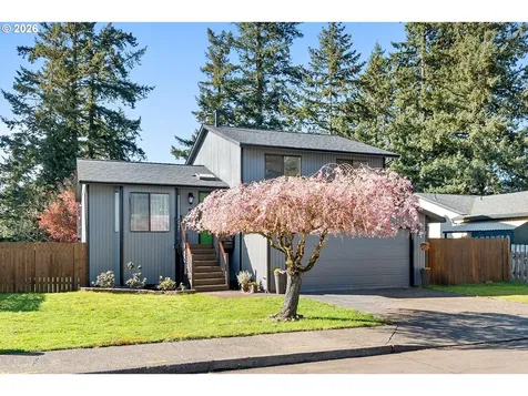 12620 SE Cora Street Portland OR 97236