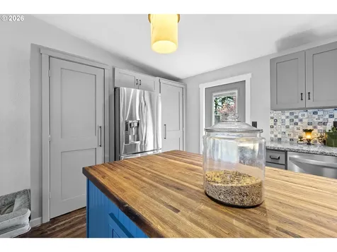 12620 SE Cora Street Portland OR 97236