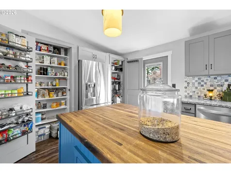 12620 SE Cora Street Portland OR 97236