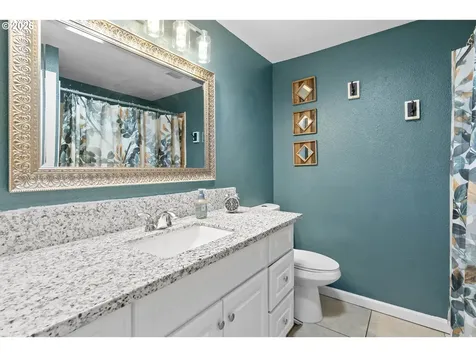 12620 SE Cora Street Portland OR 97236