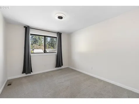 12620 SE Cora Street Portland OR 97236