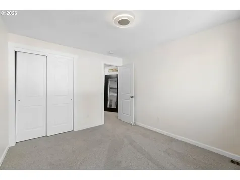 12620 SE Cora Street Portland OR 97236