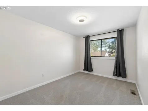12620 SE Cora Street Portland OR 97236