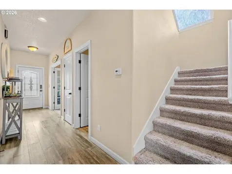 14707 Sugarpine Street Oregon City OR 97045