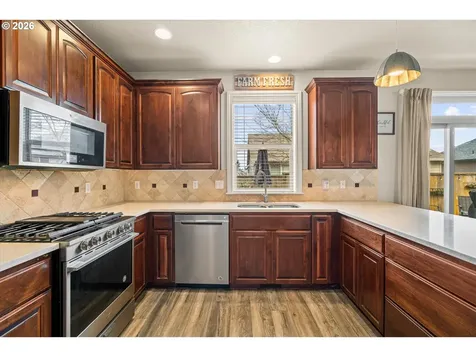 14707 Sugarpine Street Oregon City OR 97045