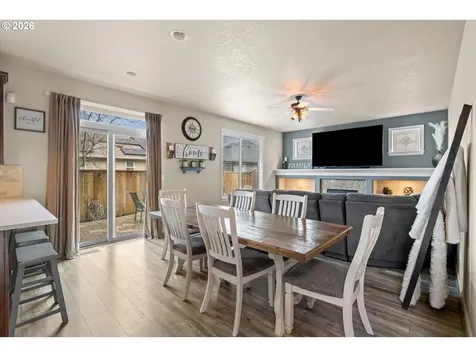 14707 Sugarpine Street Oregon City OR 97045