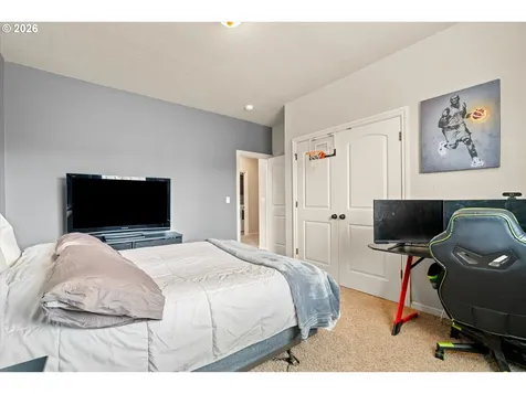 14707 Sugarpine Street Oregon City OR 97045