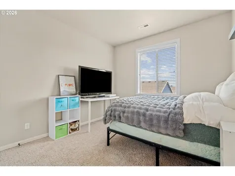 14707 Sugarpine Street Oregon City OR 97045