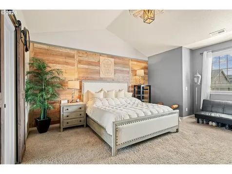 14707 Sugarpine Street Oregon City OR 97045