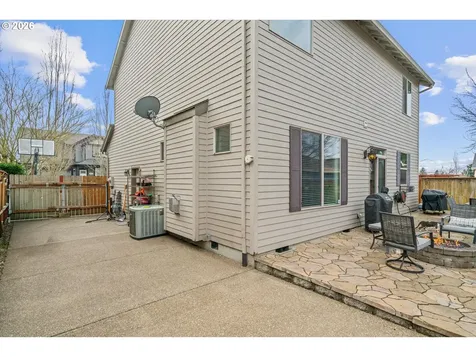14707 Sugarpine Street Oregon City OR 97045