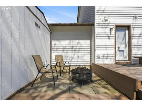744 E Heritage Loop La Center WA 98629