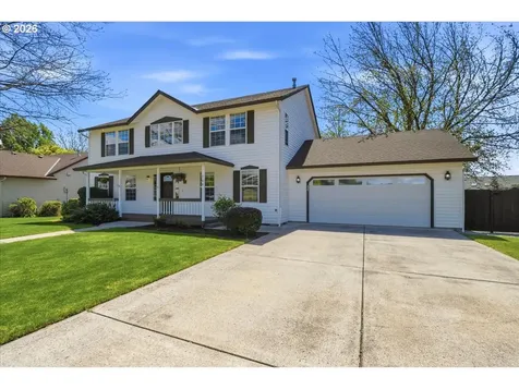744 E Heritage Loop La Center WA 98629