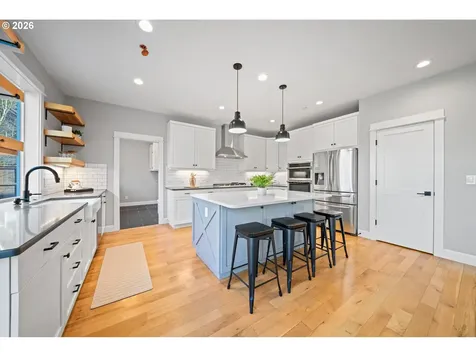2015 NW 44th Avenue Camas WA 98607