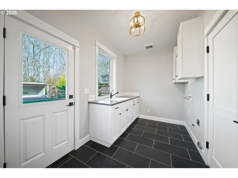 2015 NW 44th Avenue Camas WA 98607