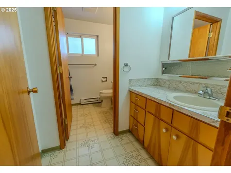 745 N 8th Street Lakeside OR 97449