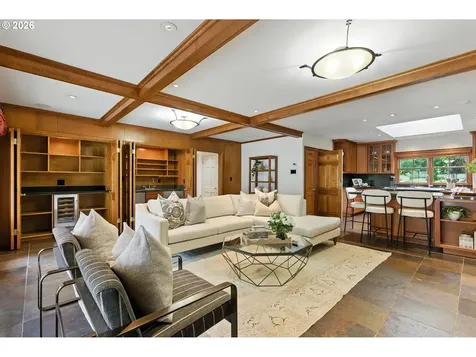 3860 SW 75th Avenue Portland OR 97225