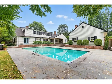 3860 SW 75th Avenue Portland OR 97225