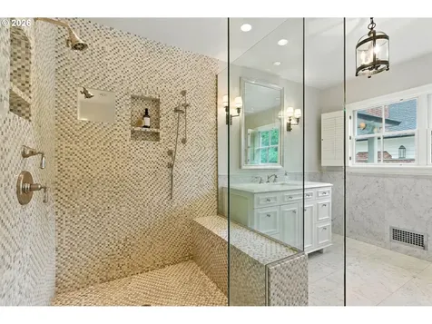 3860 SW 75th Avenue Portland OR 97225