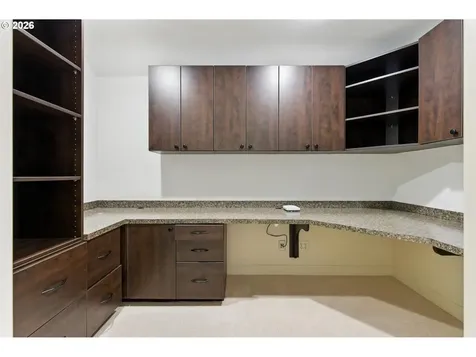 3860 SW 75th Avenue Portland OR 97225