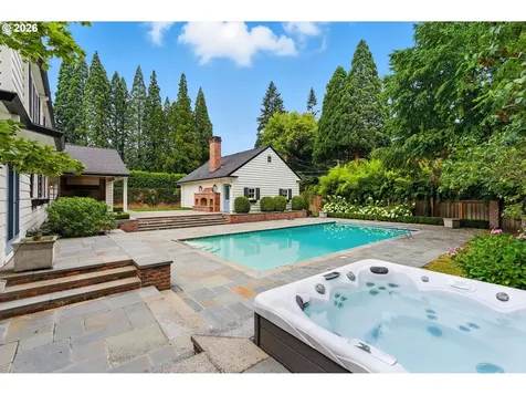 3860 SW 75th Avenue Portland OR 97225