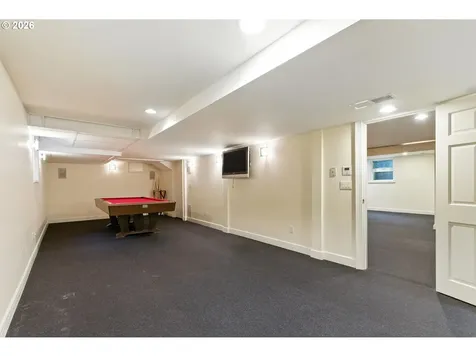 3860 SW 75th Avenue Portland OR 97225
